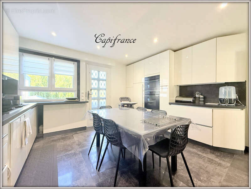 Maison à AULNAY-SOUS-BOIS