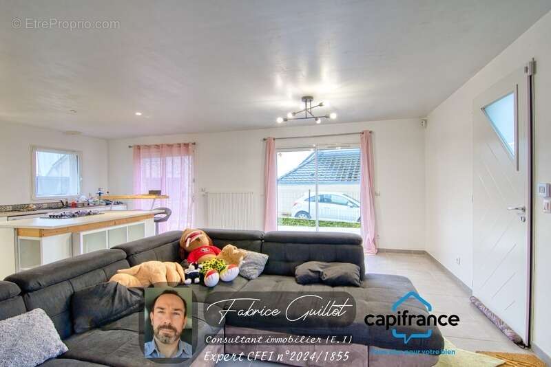 Maison à DANNEMARIE-SUR-CRETE