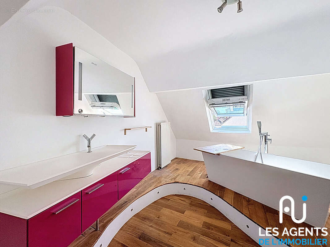 Maison à FAY-AUX-LOGES