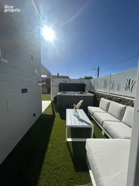 Maison récente à vendre à ANNONAY avec 6 chambres, garage et terrain attenant - photo 11
