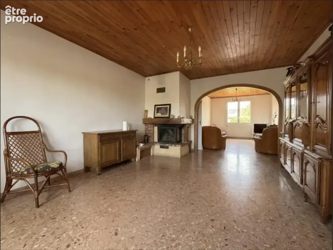 Maison 124 m² - 4 Chambres - ROIFFIEUX - photo 4
