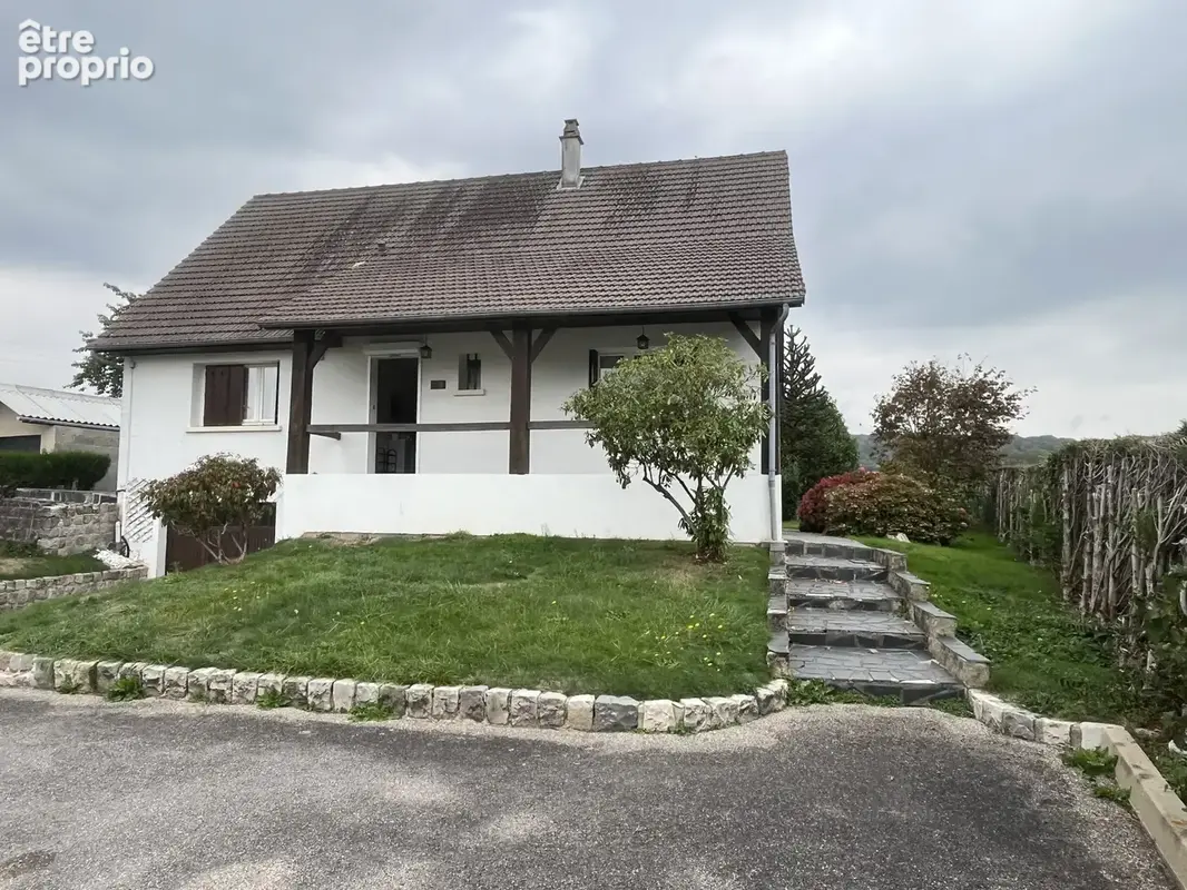 Maison à NESLE-NORMANDEUSE