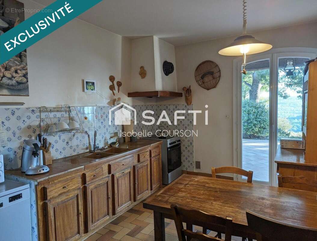 Photo 7 - Maison à SAINT-MITRE-LES-REMPARTS