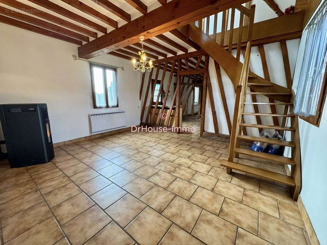 Maison à SAINT-NICOLAS-D'ALIERMONT