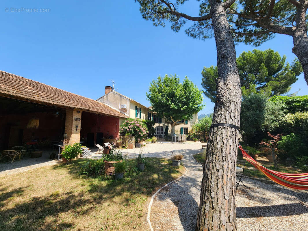 Maison à VACQUEYRAS