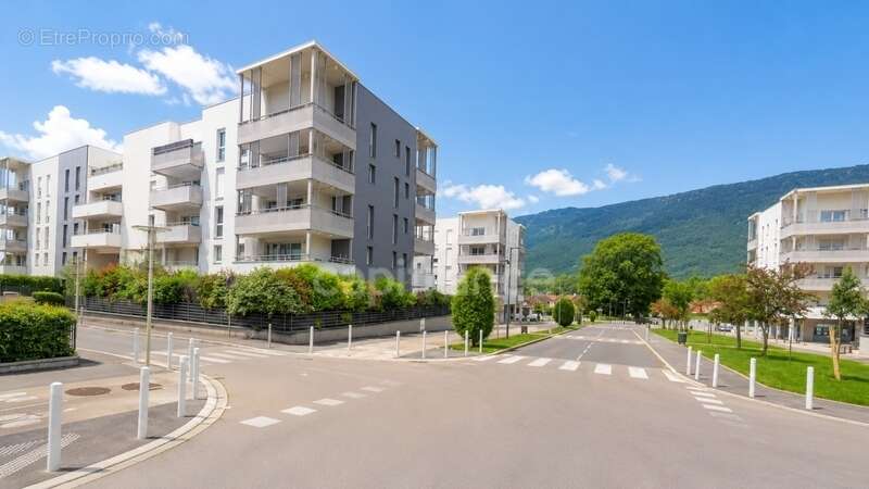 Appartement à SAINT-GENIS-POUILLY