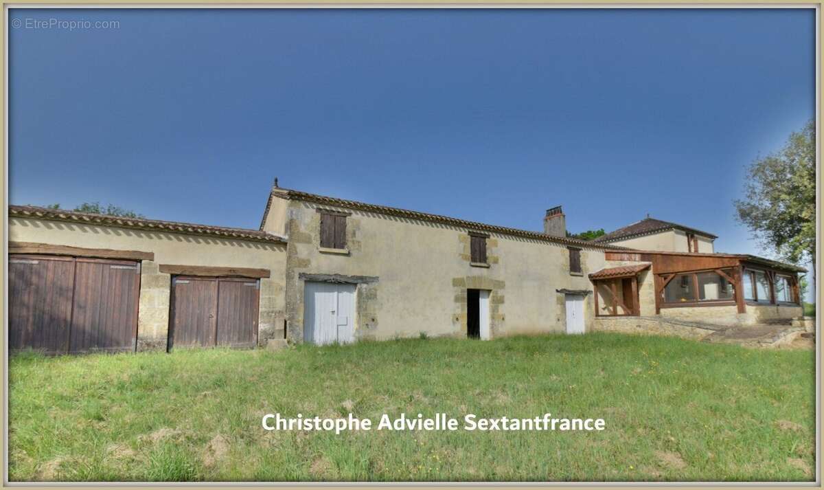 Maison à SAINT-CAPRAISE-DE-LALINDE