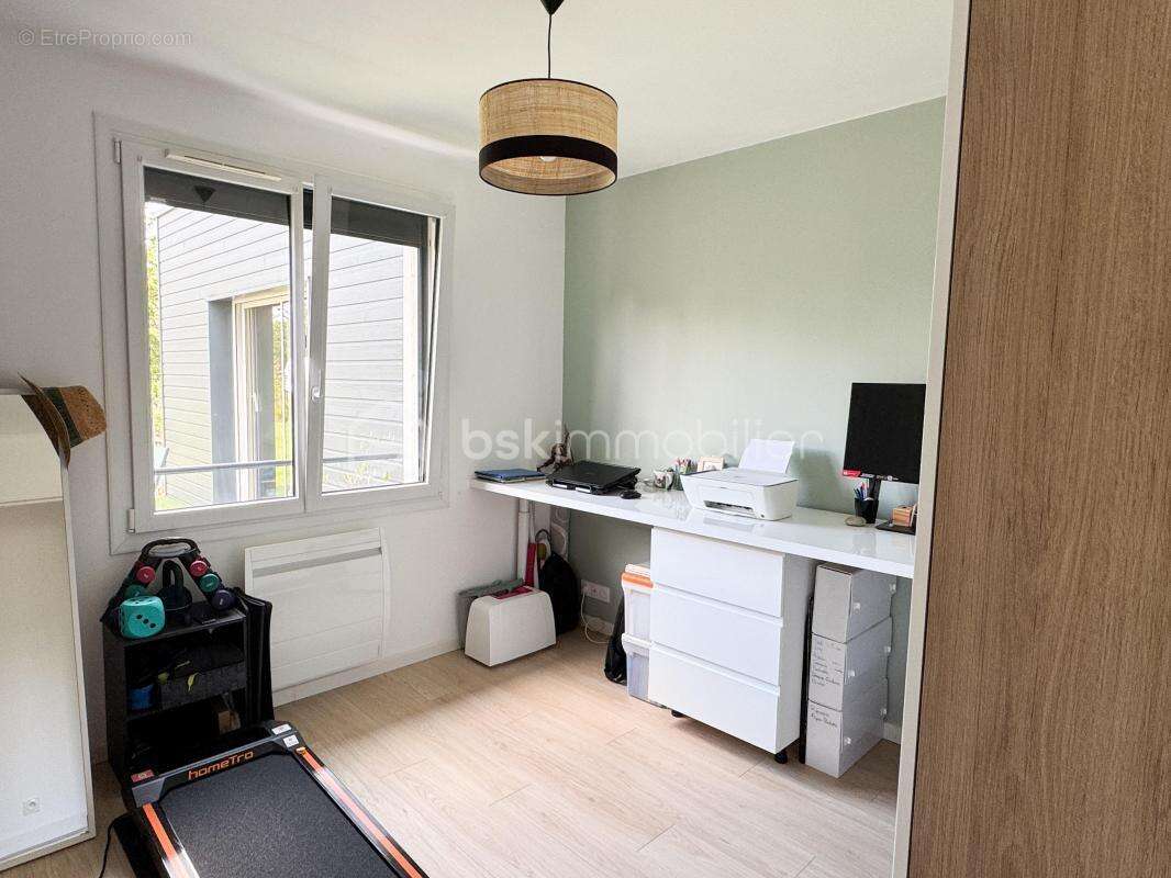 Maison à SAINT-PIERRE-LA-COUR