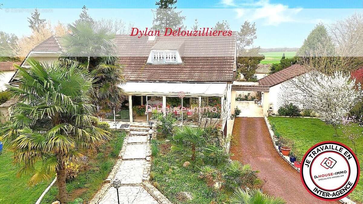 Maison à VOUNEUIL-SOUS-BIARD