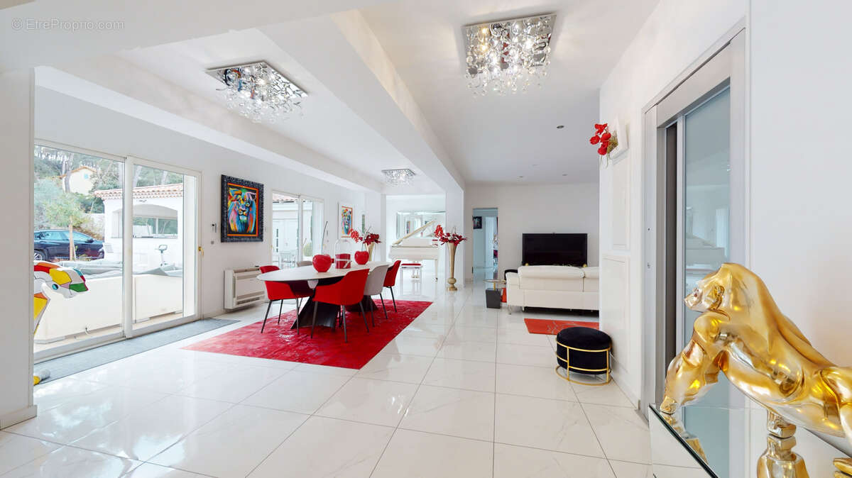 Maison à SEPTEMES-LES-VALLONS