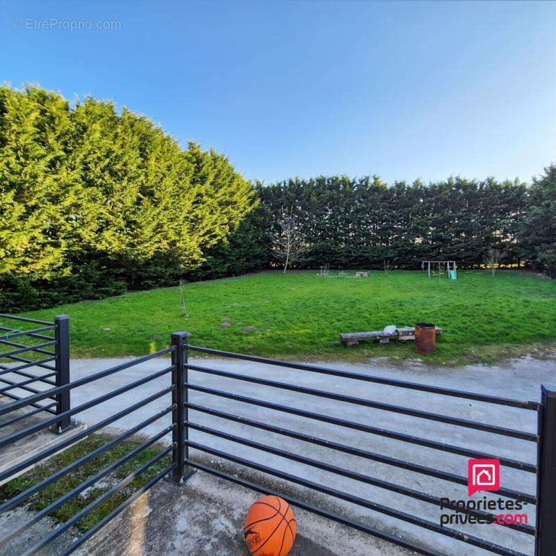 Maison à ARNAY-LE-DUC