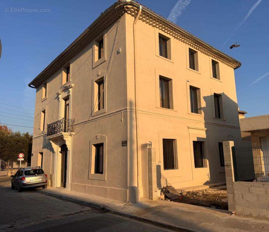 Commerce à MARSEILLE-13E