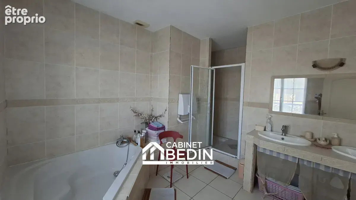 Maison 7 pièces 183 m² à vendre à Saint-Andre-De-Cubzac (33240) - photo 7