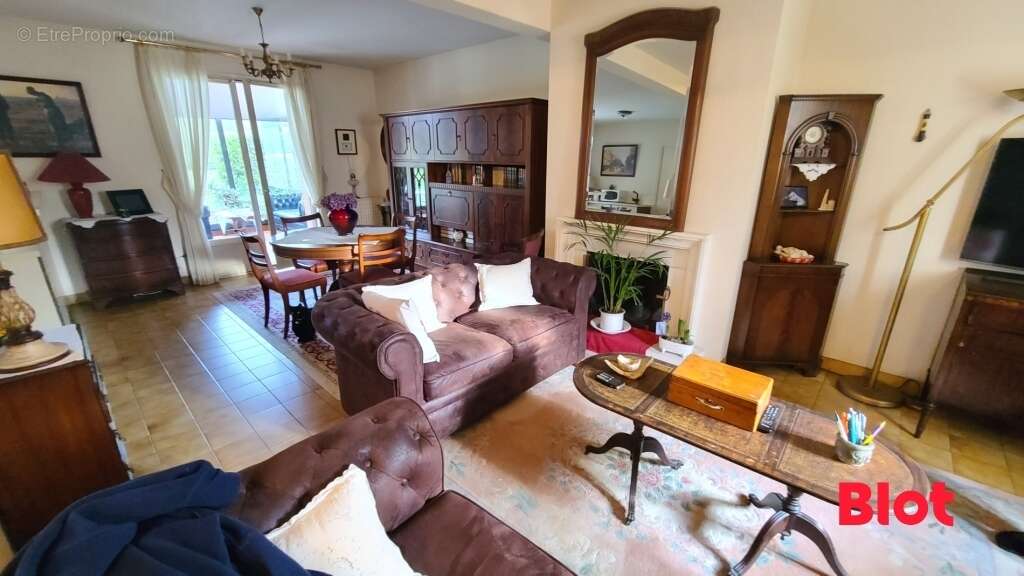 Maison à LA RICHARDAIS