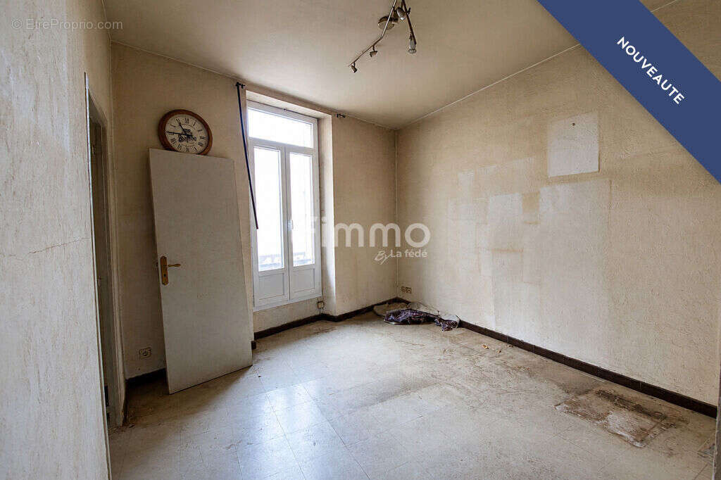 Appartement à MARSEILLE-4E