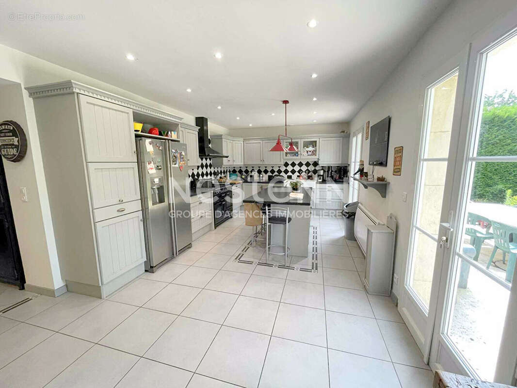 Maison à CHAUMONT-EN-VEXIN