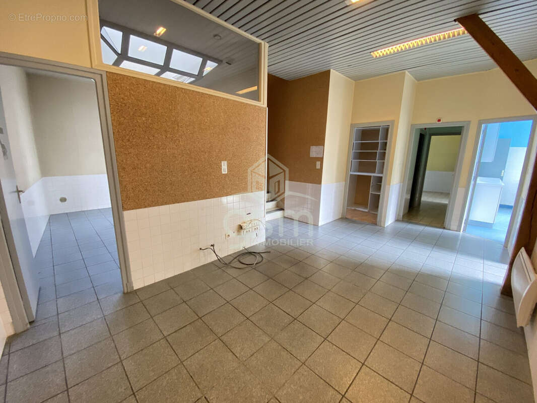 Commerce à SAINTE-MAURE-DE-TOURAINE