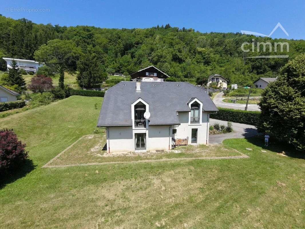 A vendre villa individuelle t5 166 m2 valgelon la rochette 73110 - photo 2