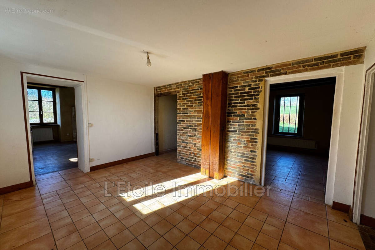 Maison à SAINT-DENIS-SUR-HUISNE