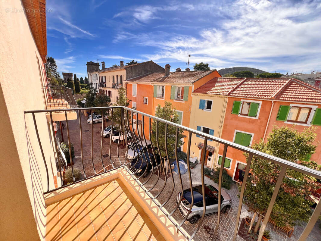 Appartement à MANDELIEU-LA-NAPOULE