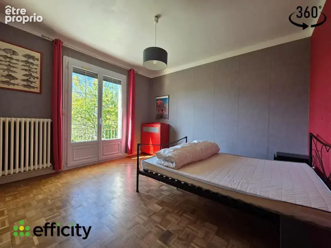 Maison 7 pièces 137 m² à vendre à La Chapelle-Des-Fougeretz (35520) - photo 6