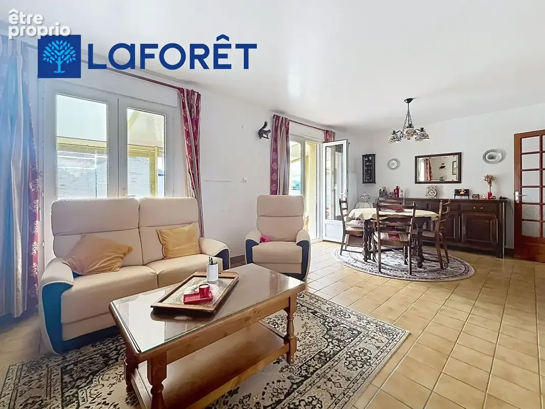 A VENDRE- Maison Malguenac 5 pièce(s) 115 m2 - photo 3