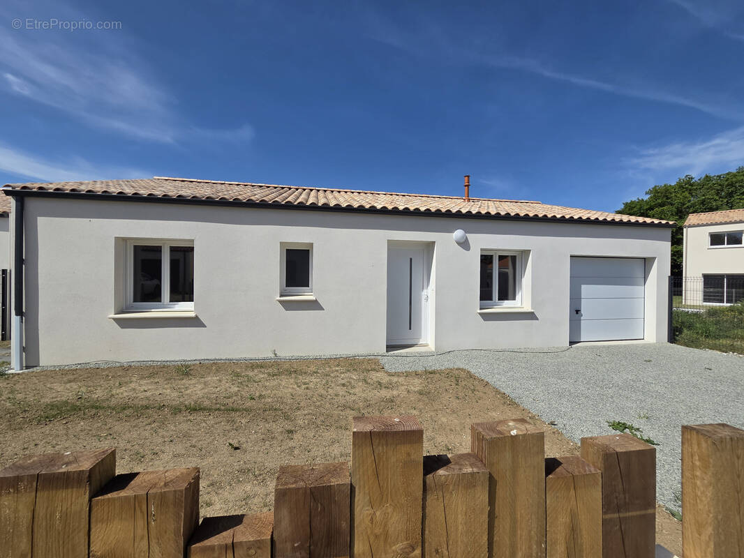 Maison à LA COPECHAGNIERE