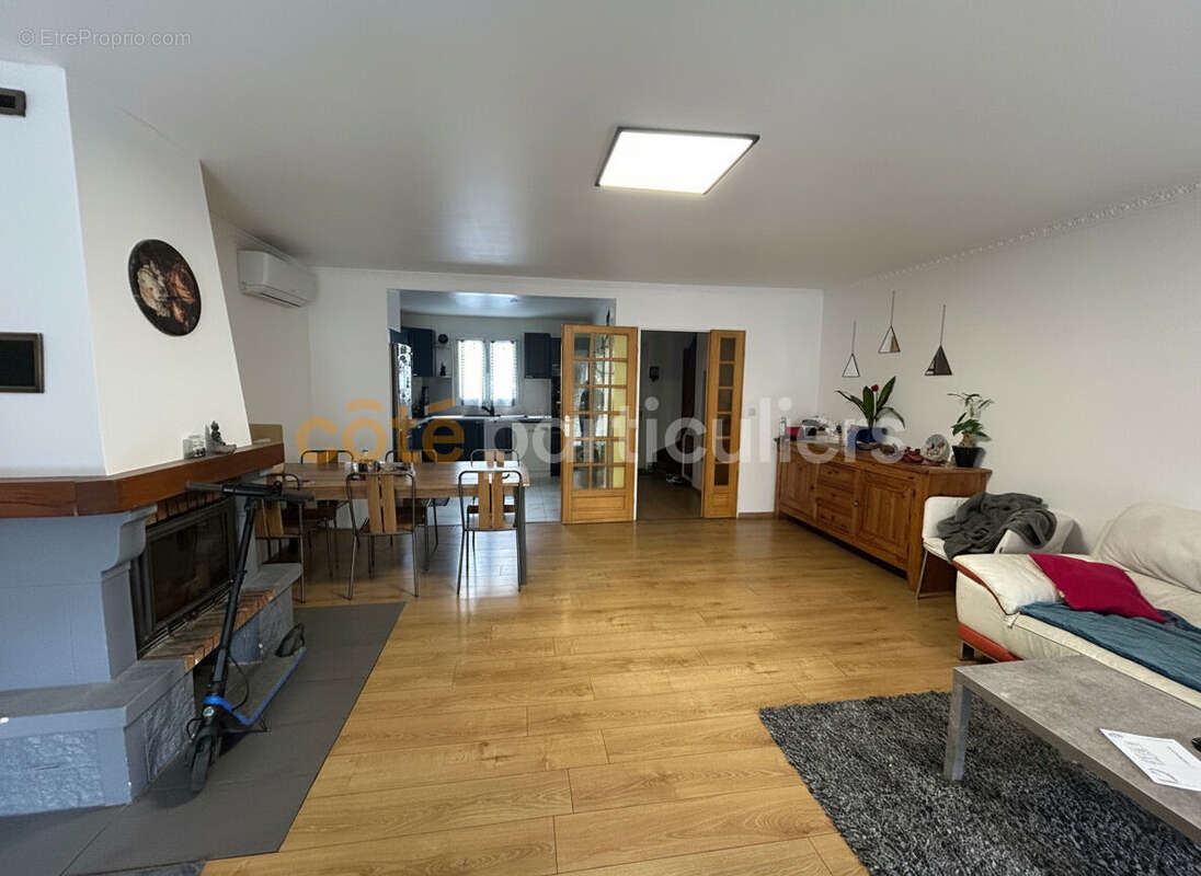 Maison à VILLENEUVE-SAINT-GEORGES