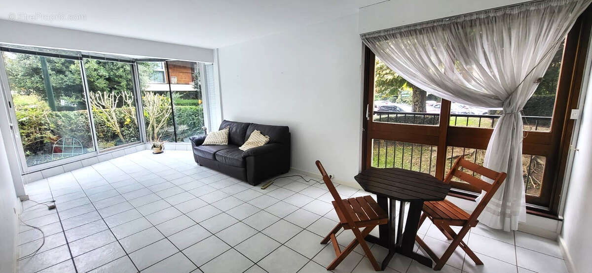 Appartement à LE CHESNAY