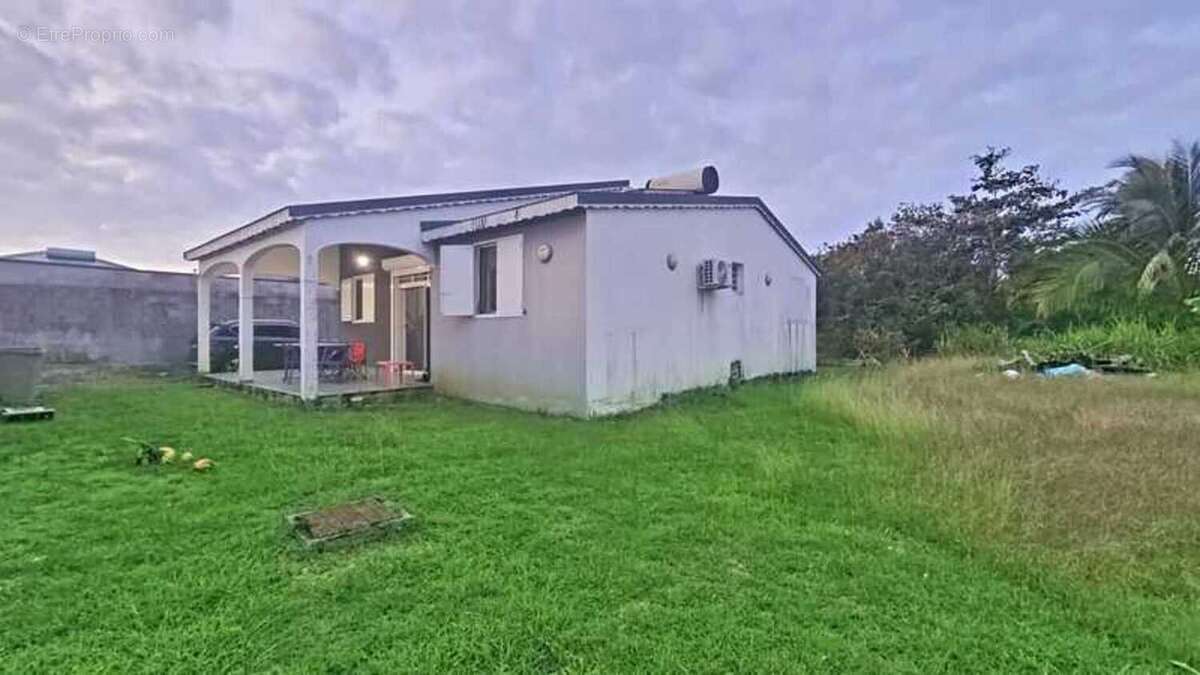 Maison à vendre 4 pièces  (971) - photo 2