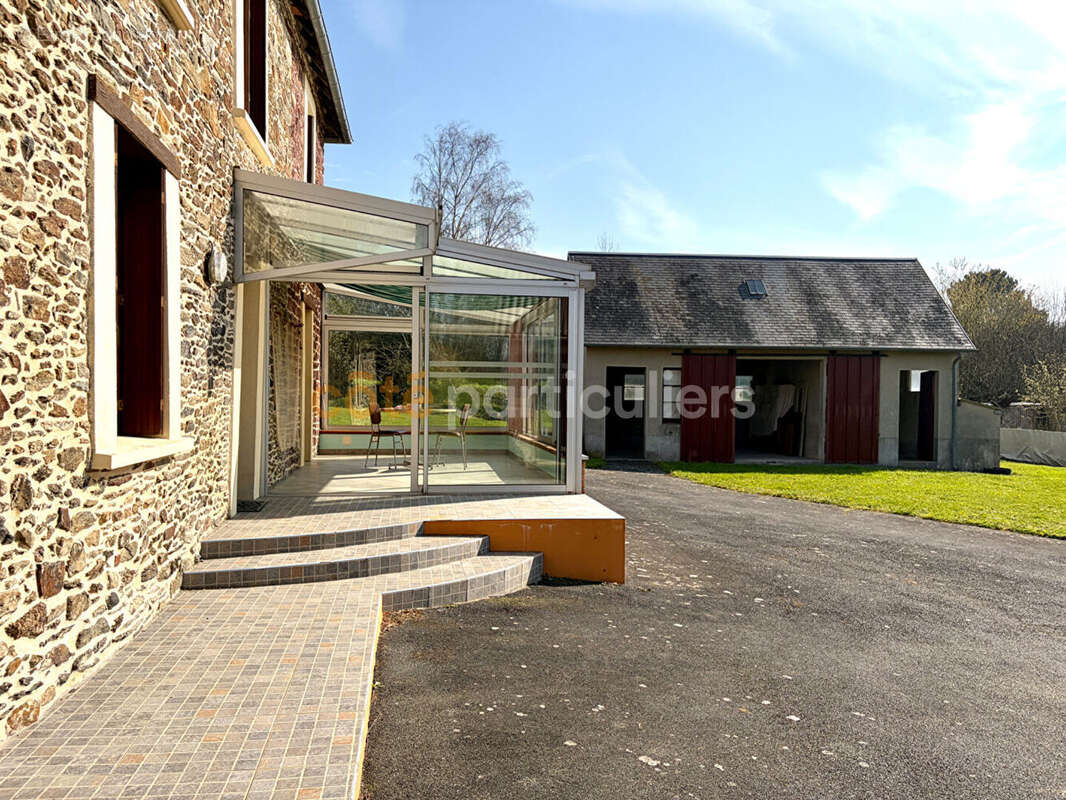 Maison en pierre avec dépendances et fort potentiel à 5 min de Saint-Lô - photo 4