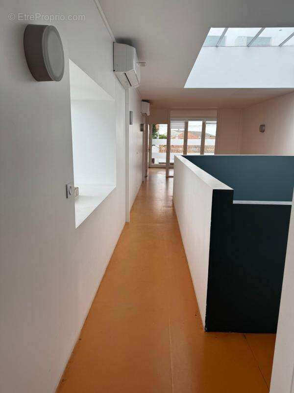 Commerce à LA ROCHELLE