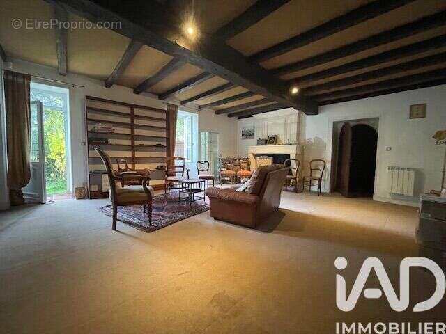 Photo 2 - Maison à NIEUL-LES-SAINTES