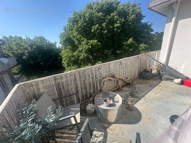 Appartement à LATTES