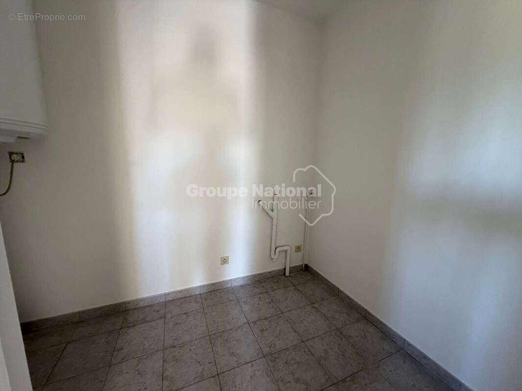 Appartement à CLARENSAC