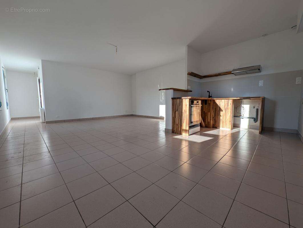 Appartement à SAINTE-ANNE-D'AURAY