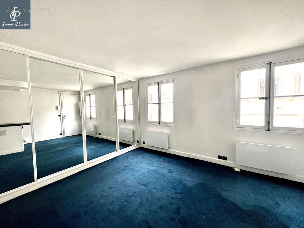 Appartement à PARIS-4E