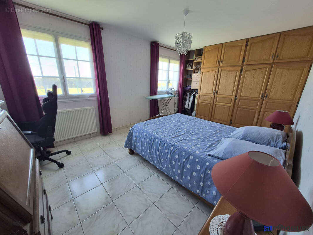 Maison 160 m² à Barbery  - photo 6