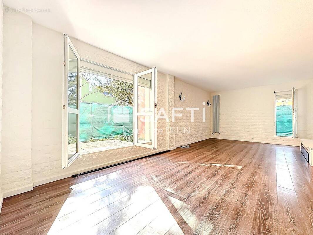 Photo 1 - Appartement à CERGY