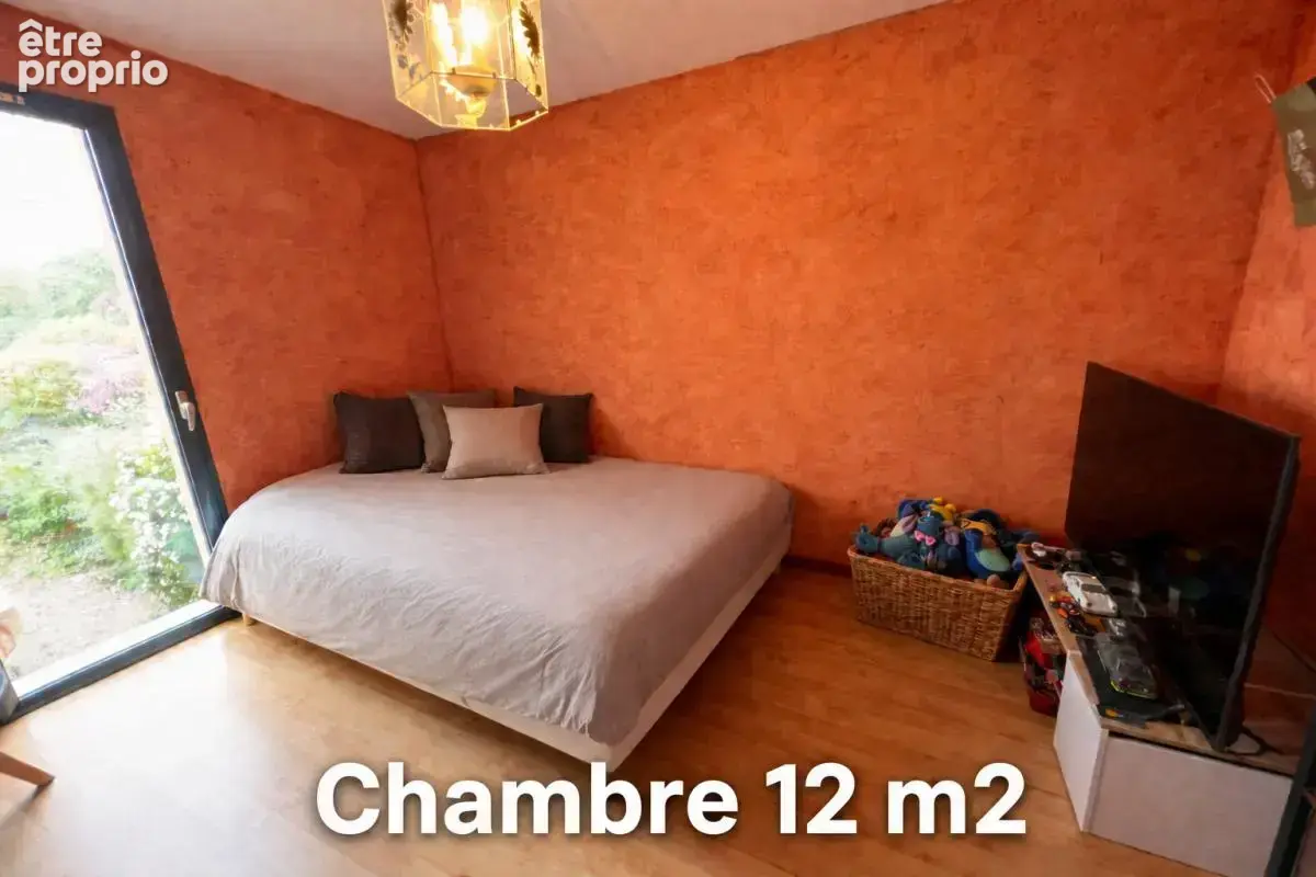 LE BOIS D'OINGT. Villa d'architecte 6 pièces 175 m2  sur terrain de 1214m2 - photo 17