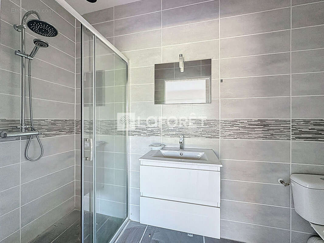 Maison à SAINT-JULIEN-SUR-VEYLE