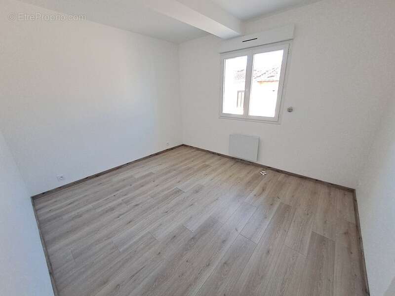 Maison à vendre 6 pièces + Chai attenant - photo 9