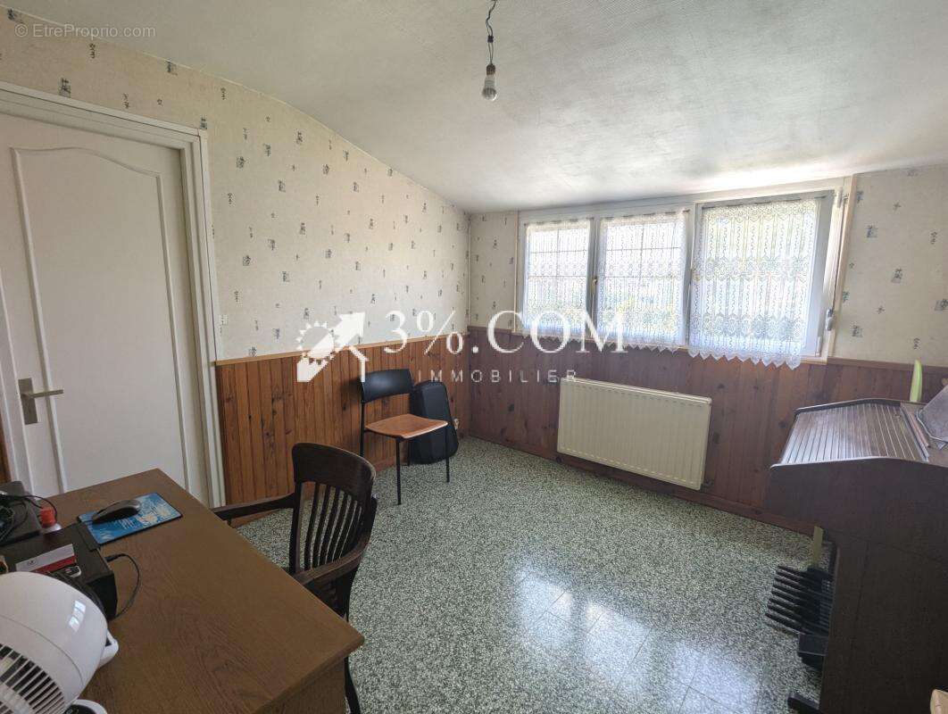 Maison à FACHES-THUMESNIL