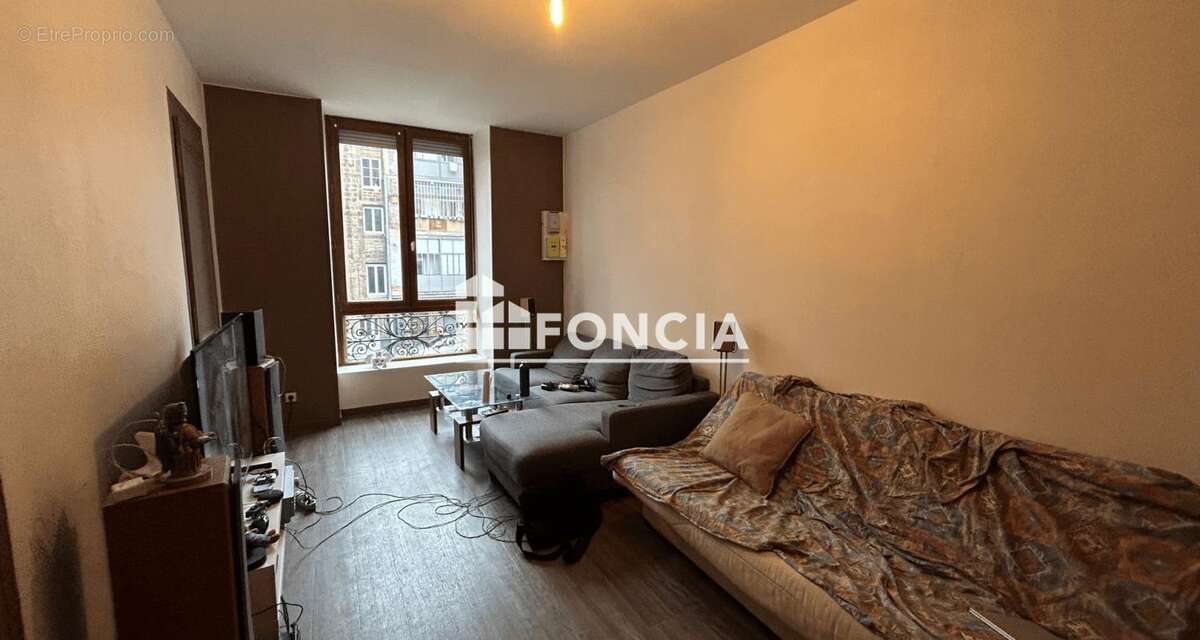 Appartement à SAINT-ETIENNE