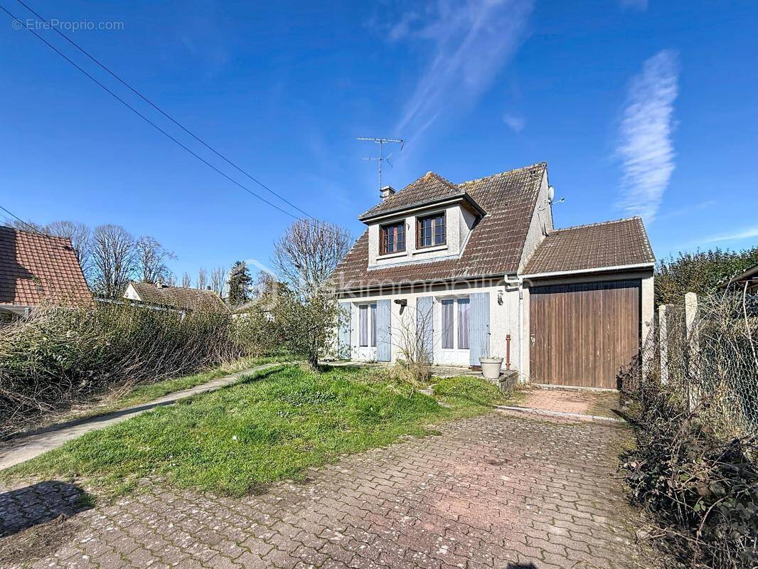 Maison à ROUVRES-EN-MULTIEN