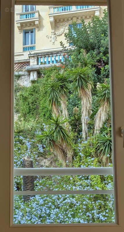 Appartement à BEAUSOLEIL