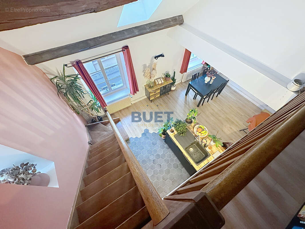 Appartement à AHUY