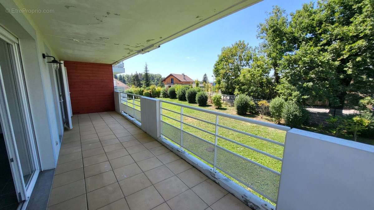 Appartement à SEYNOD