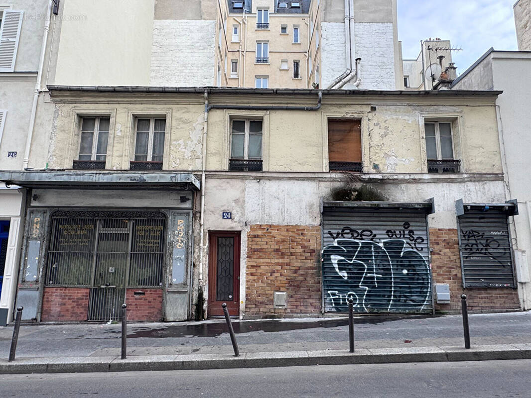 Appartement à PARIS-17E