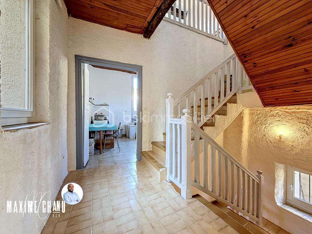 Maison de village avec garage et exterieurs à PERET - photo 19